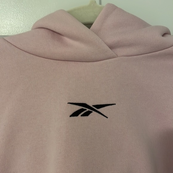 Reebok Oversized Sweatshirt - Picture 4 of 4